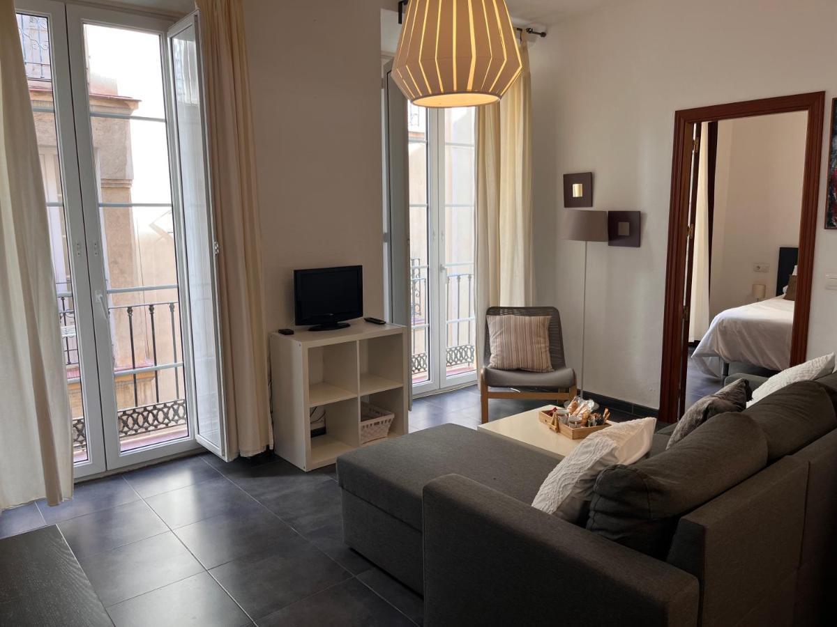 Malaga La Bella Centro Historico Apartment Luaran gambar