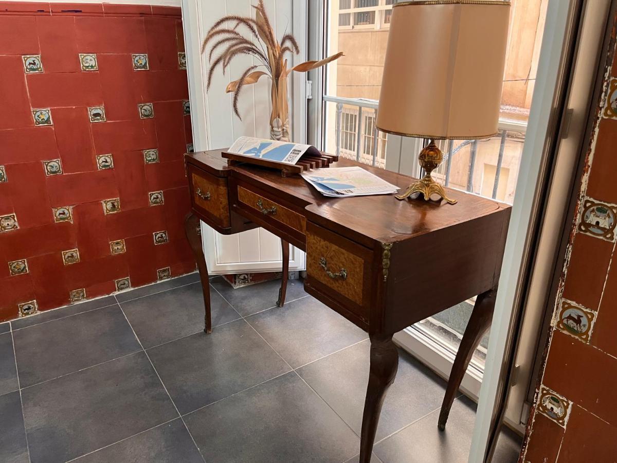 Malaga La Bella Centro Historico Apartment Luaran gambar
